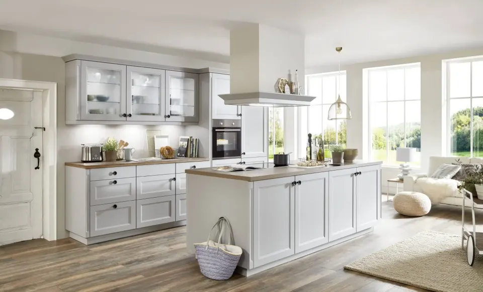 Light Grey Country Kitchen – Island with Hood, Glazed Cabinets