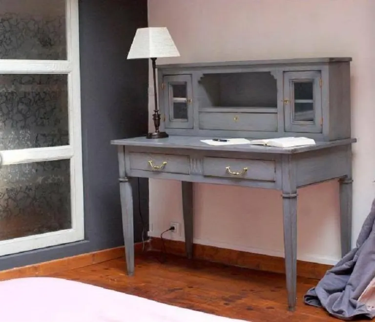 Grey Writing Desk with Hutch – Glazed Doors, Drawers