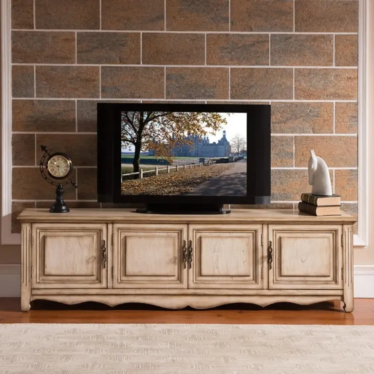 Cream Distressed TV Unit – Four Panel Doors, Shaped Apron